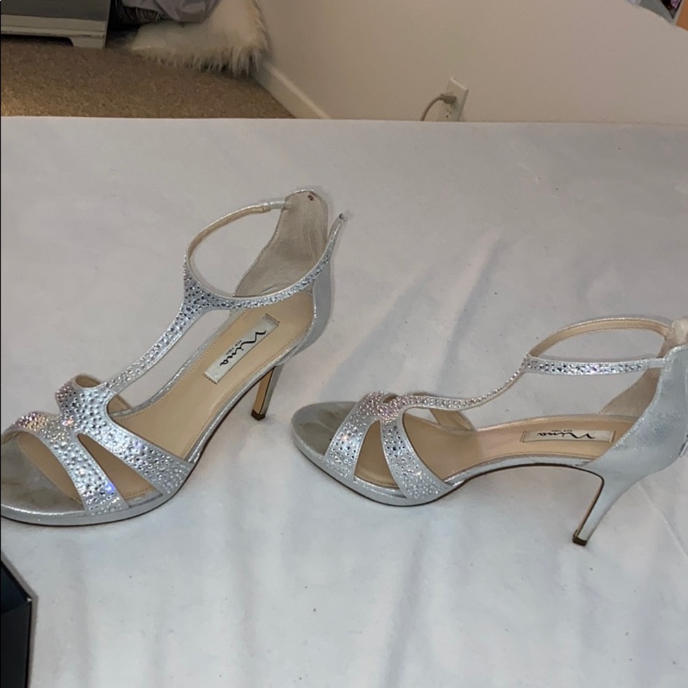 Nina Biretta High Heels- Silver